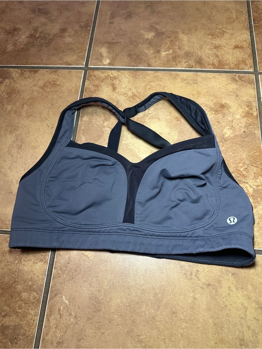 lululemon athletica Ta Ta Trainer Gray and Black Sports Bra - S